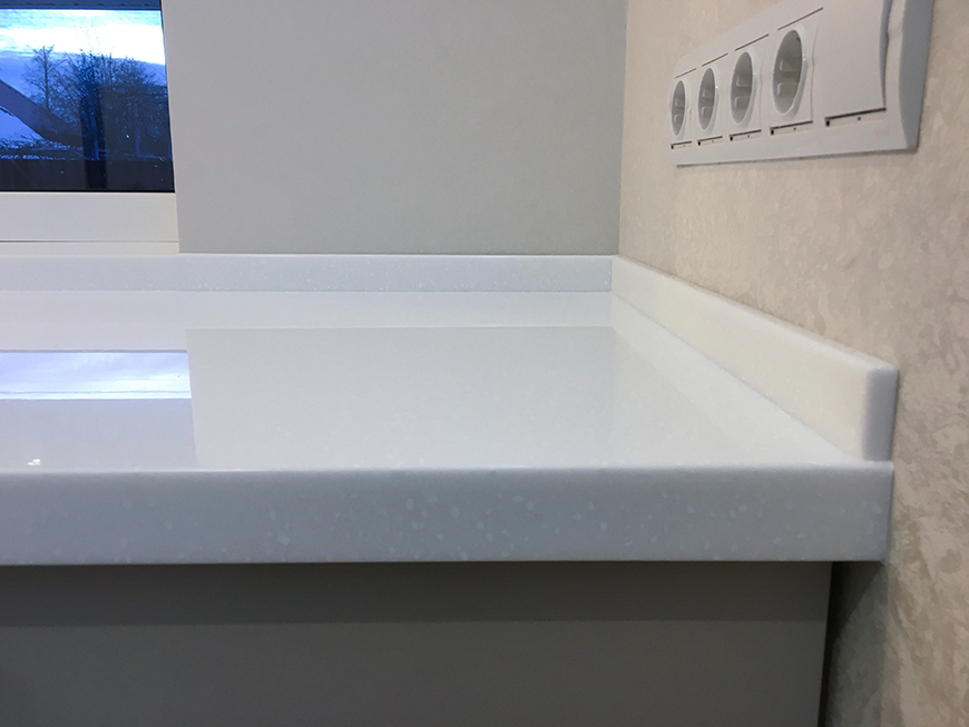 Кухонна стільниця з підвіконням Hanex T-021 Pure Arctic – фото 4 – Modern Acrylic Stone