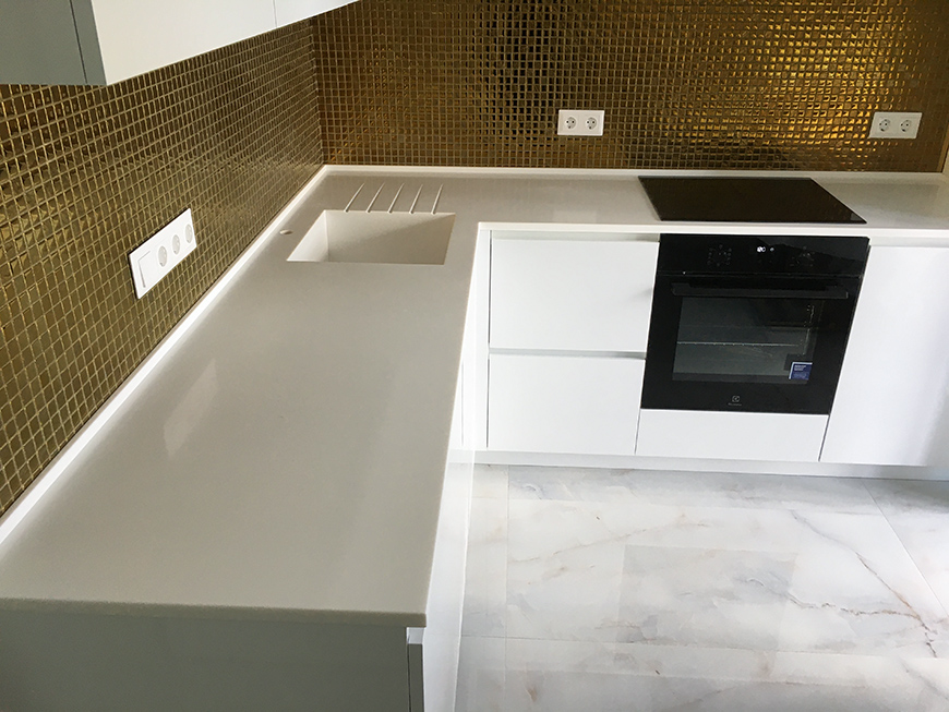 Столешница с литой мойкой из акрилового камня Grandex S-203 Sparkling Sand – фото 1 – Modern Acrylic Stone