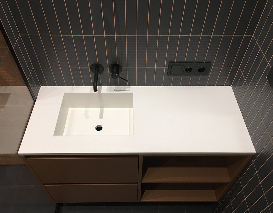 Столешница с мойкой из кварца Caesarstone 1141 Pure White – фото 2 – Modern Acrylic Stone