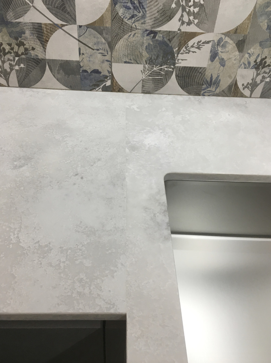 Кварцова стільниця Caesarstone 4011 Cloudburst Concrete – фото 2 – Modern Acrylic Stone