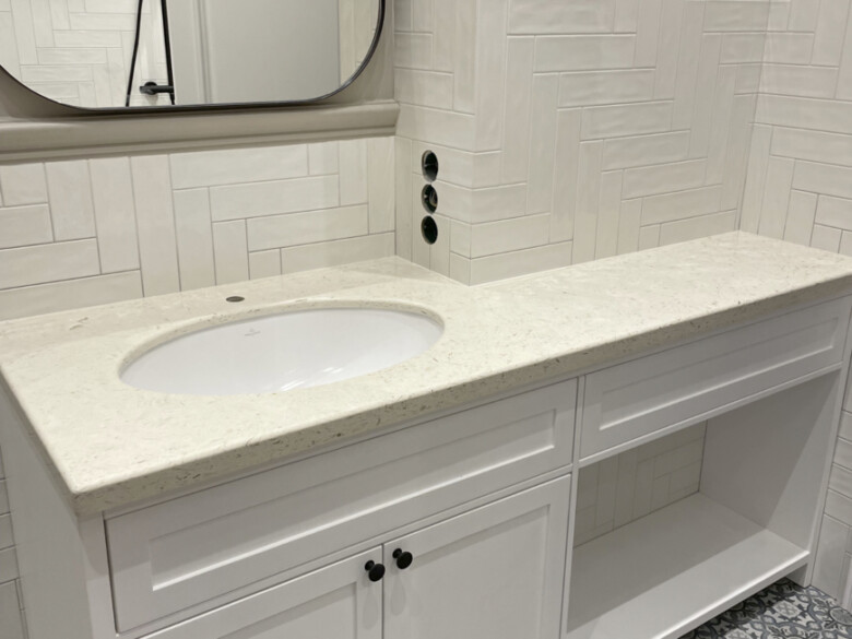 Стільниця з кварцевого агломерату Vicostone BQ8583 Akoya – основне фото – Modern Acrylic Stone